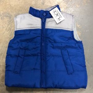 Boys children’s place zip-up vest———Bin-J-19